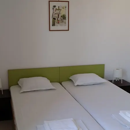 Coral Hotel 3*