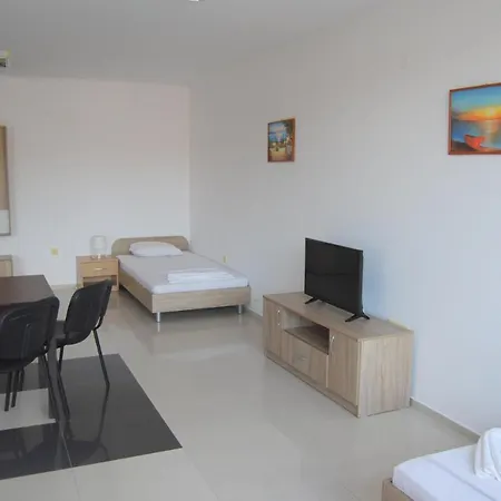 Coral 3*