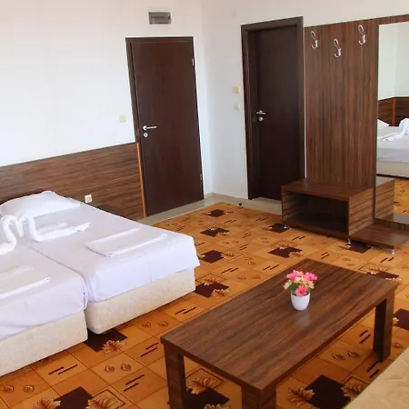 Coral Hotel